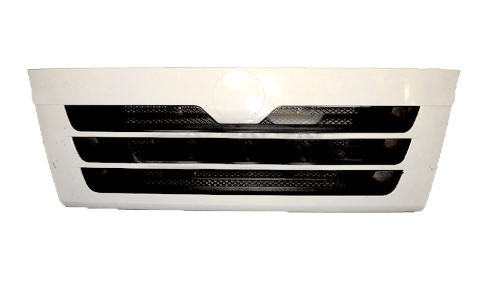 Капот белый F3000