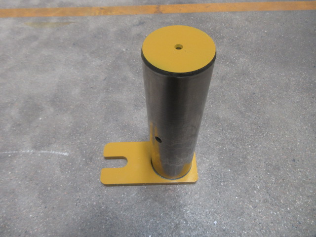 Палец ковша нижний 70*250/ZL50G2-11500