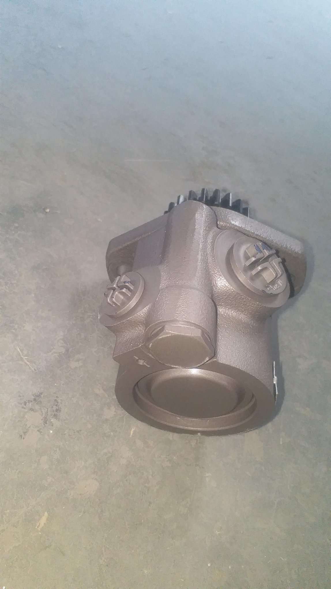 Насос ГУР CA6DM2 J6