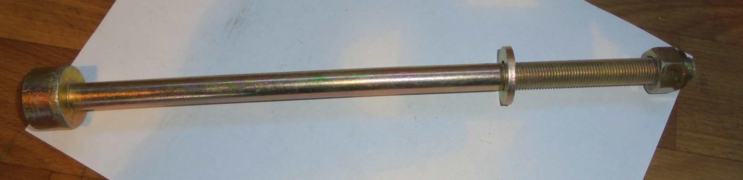 Болт центральный задней рессоры с гайкой M14 L=320  F3000